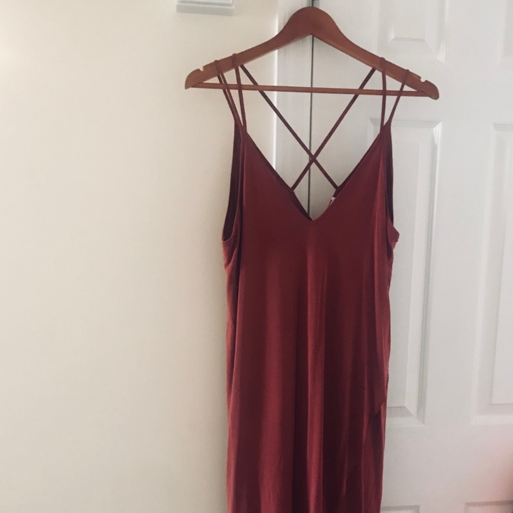 Lush cross back strap maxi dress - Picture 2 of 8
